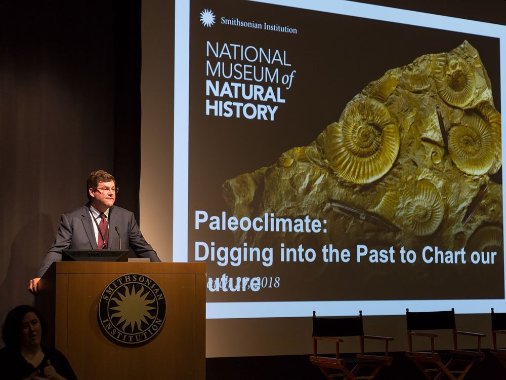 The National Museum of Natural History’s “Earth Temperature History Symposium” convened leading paleoclimate scientists to draw a comprehensive temperature curve of Earth’s past climates. (Lucia RM Martino, Smithsonian) 