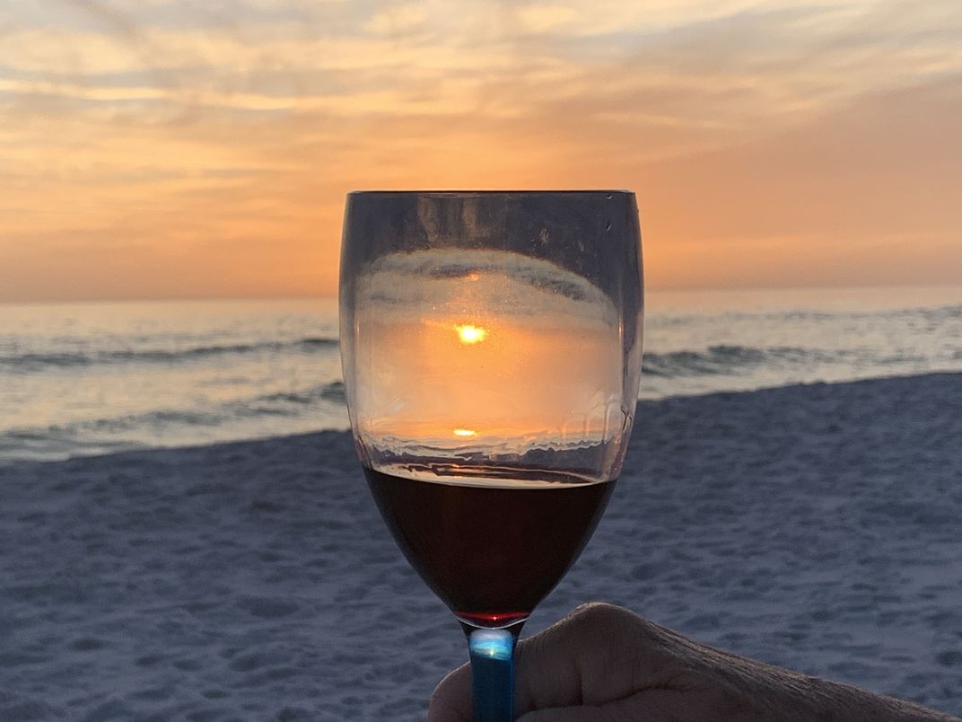 A toast on a Florida beach in December. | Smithsonian Photo Contest