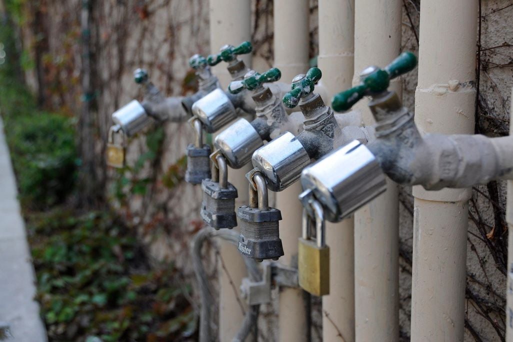 Drought Locks