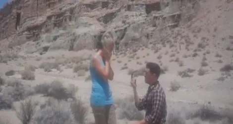 marriage-proposal-jurassic-park.jpg