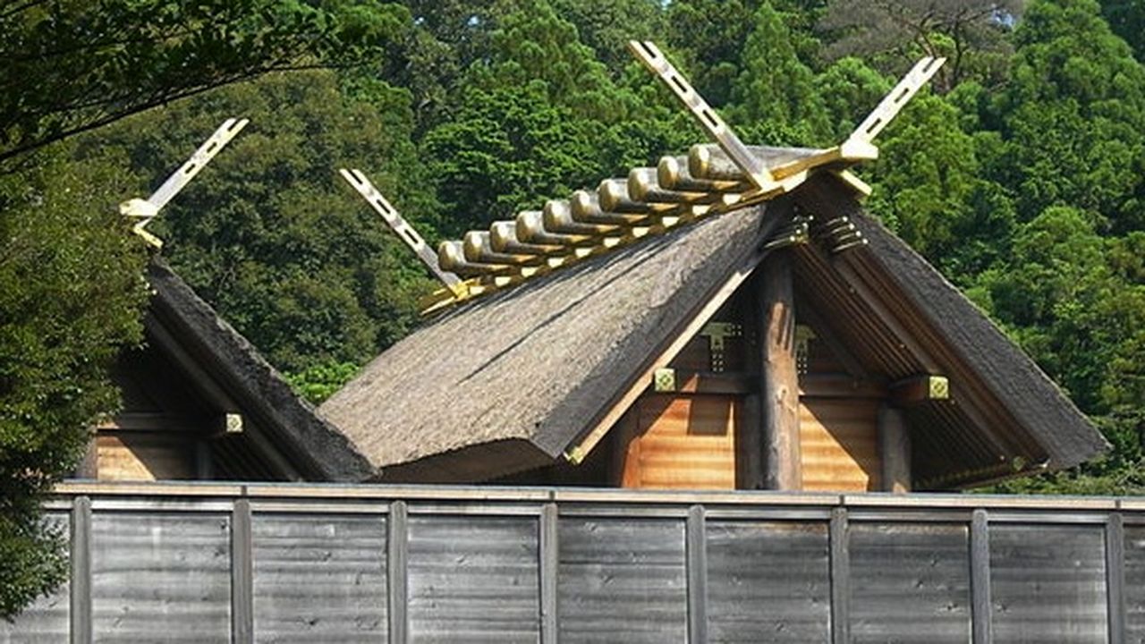 Five Years After Reassessing Japan's Re… 20131004083030shrine.jpg