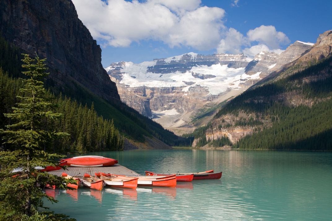Scenic Lake Louise, Banff
