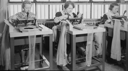 Stocking Series, Part 1: Wartime Rationing and Nylon Riots | Smithsonian