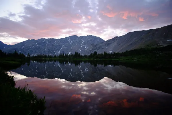 Sunrise over Caribou Lake thumbnail