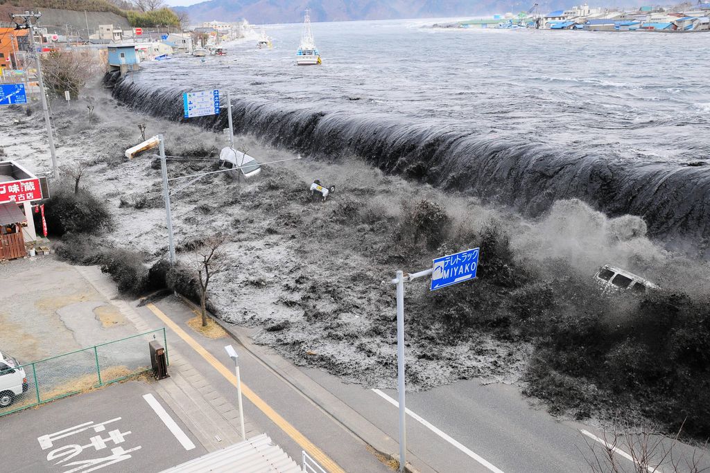 Overflowed levee