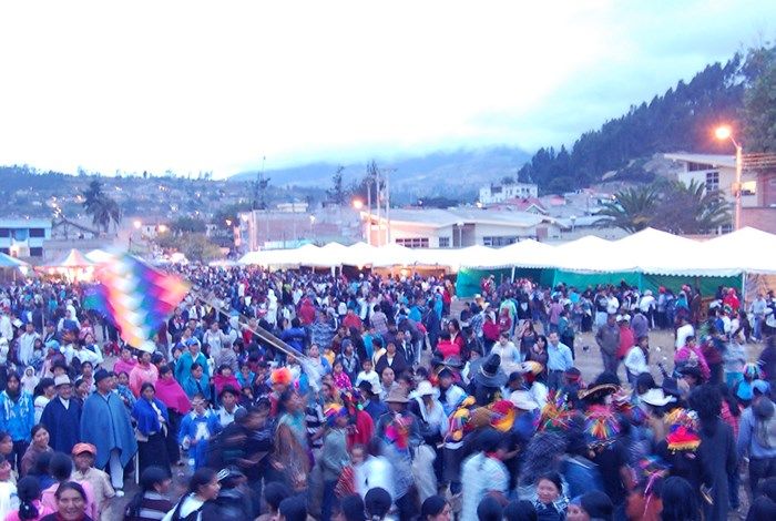 Dancing during the last day of Hatun Puncha.