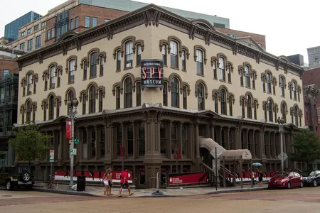 International Spy Museum