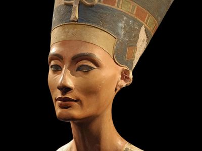 Bust of Nefertiti in&nbsp;Neues Museum, Berlin