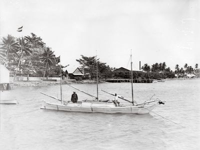 Captain John Voss, left, aboard the Tilikum in Samoa. &ldquo;So diminutive,&rdquo; one Australian reporter wrote of the boat, &ldquo;one wondered and admired the pluck, perseverance and skill displayed in bringing her across the 9,200 miles of trackless ocean.&rdquo;&nbsp; &nbsp;