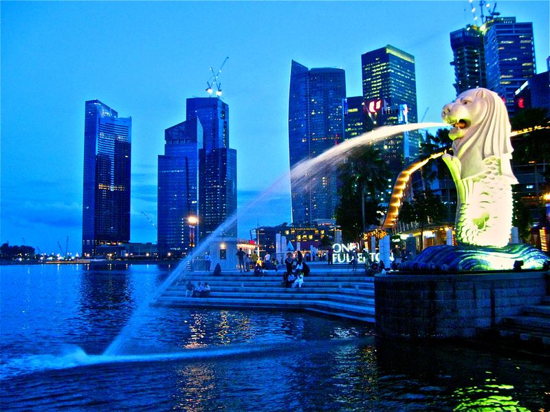 The photo is a picture of the "Singapore Merlion", which is a lion's