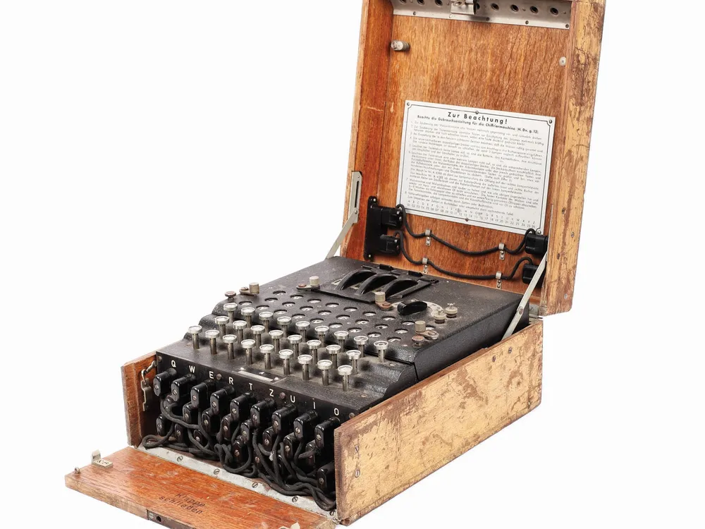 Wwii Enigma Machine Found At Flea Market Sells For 51 000 Smart News Smithsonian Magazine
