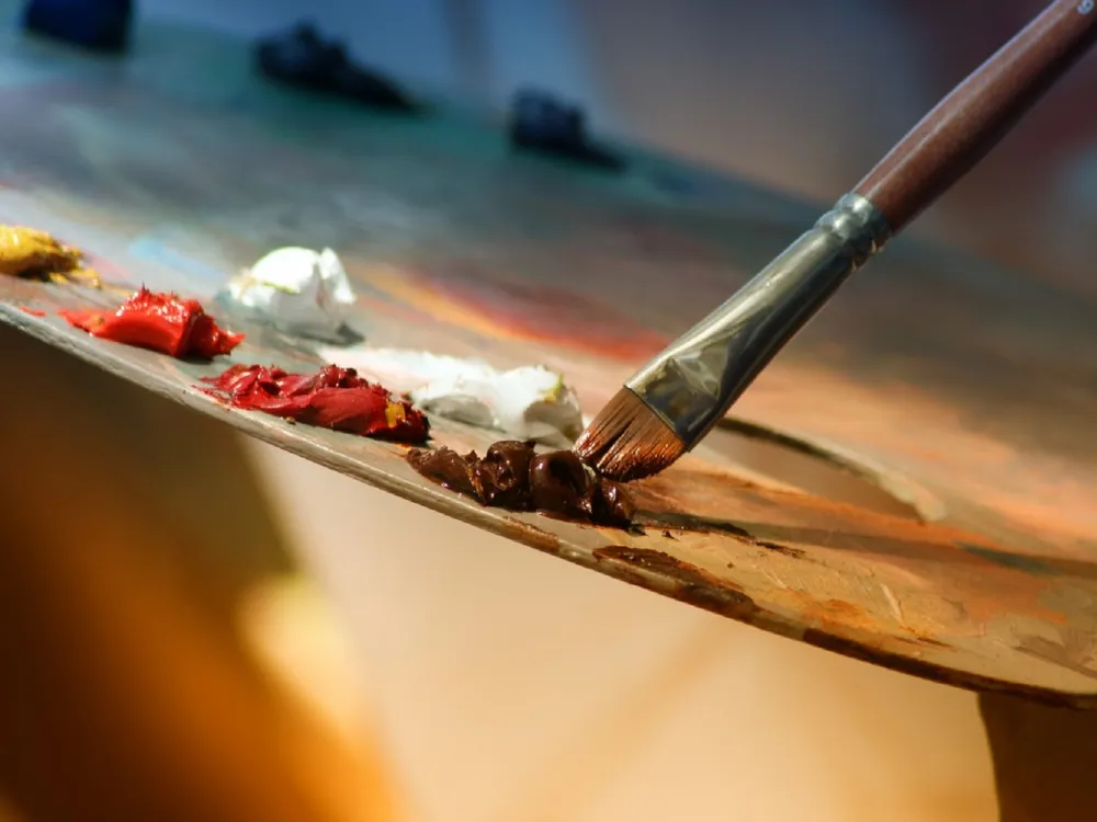 artist's palette with brush