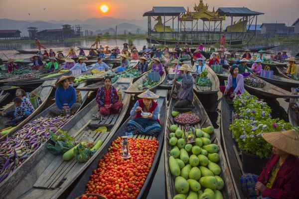Daily Activity From Floating Market thumbnail
