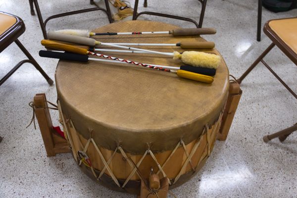 Drum used in Lenape ceremony thumbnail
