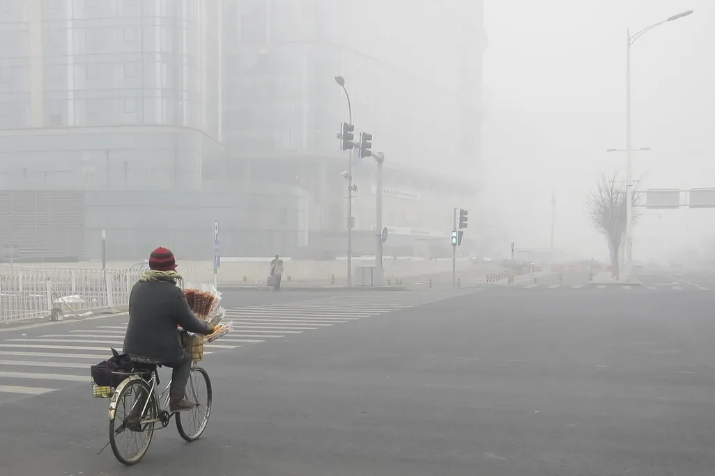20131108123027smog.jpg