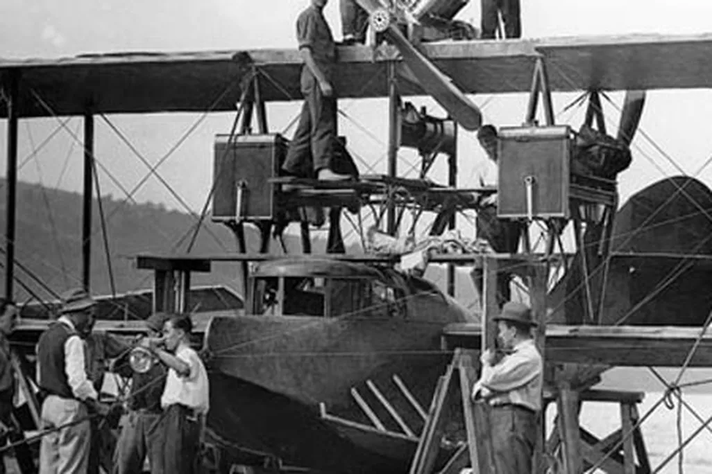 curtiss_631-mar08.jpg