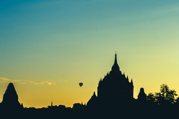 Bagan Sunrise Beautiful View thumbnail