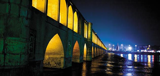 Bridge of 33 Arches in Isfahan Iran