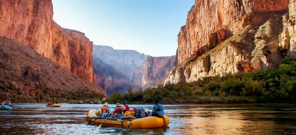  Rafting down the Colorado River 