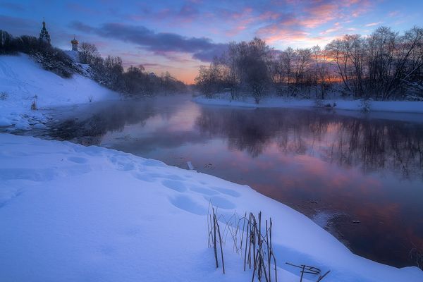 Winter sunrise thumbnail