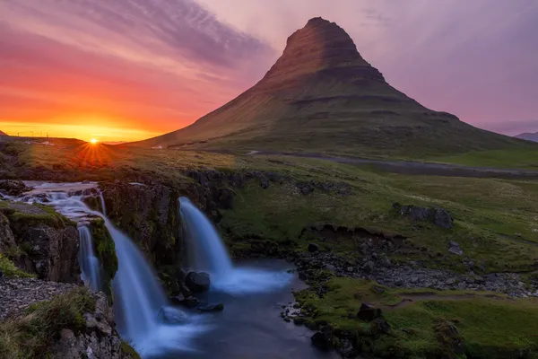 Sunrise in Iceland at Kirkjufell thumbnail