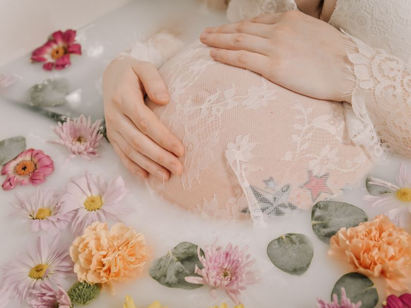 Milk bath Maternity session Smithsonian Photo Contest Smithsonian