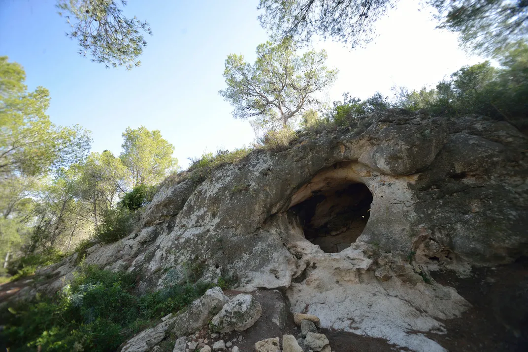 Neanderthals wore eagle talons as jewellery