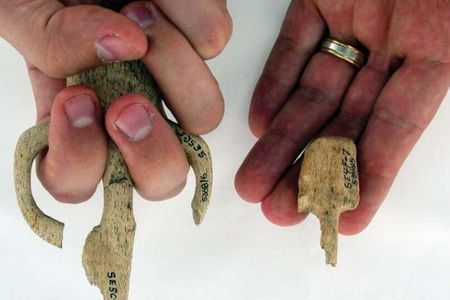 Atlatl grips from the Par-Tee site in Oregon