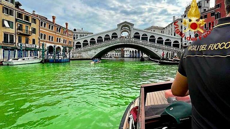 Fluorescein Turned Venice Grand Canal Green, Officials Say - The New York  Times