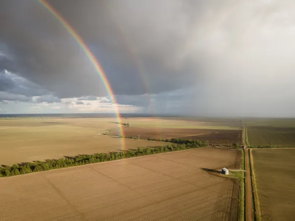 Double Rainbow Over the Flatlands thumbnail