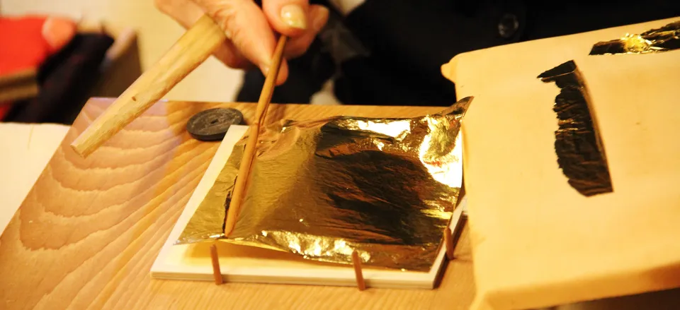  The art of gold leaf, Kanazawa. Credit: Courtesy Japan Tourism Bureau