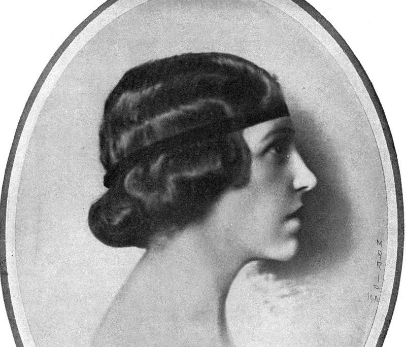 800px-Portrait_of_Mary_Borden.jpg