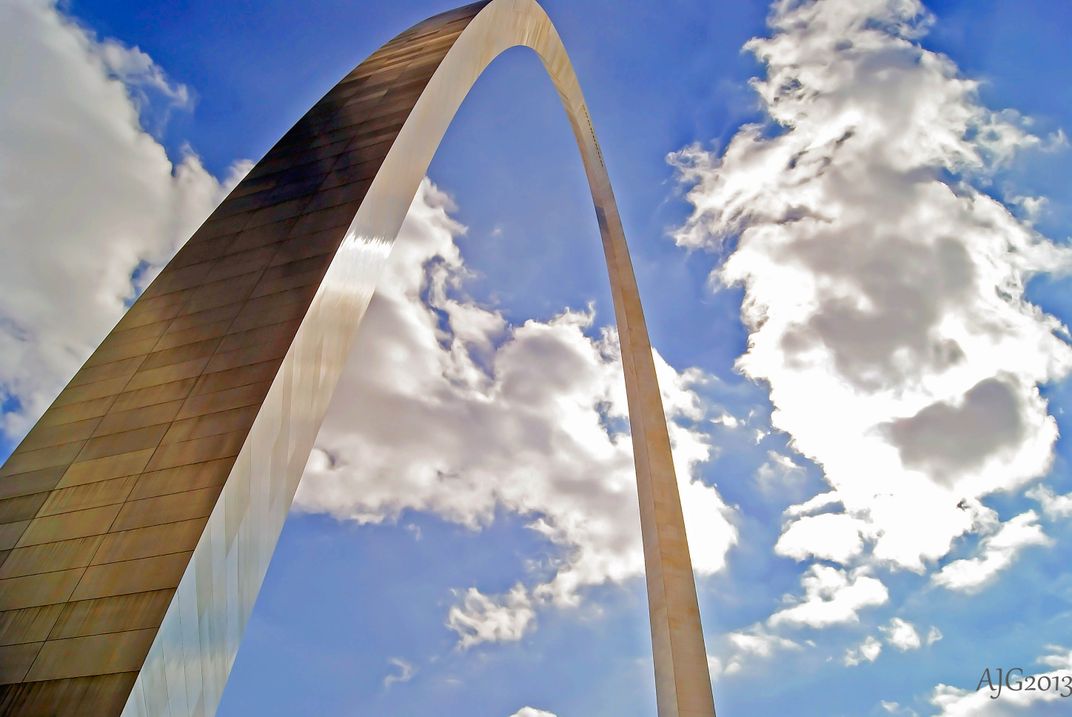 The Gateway to the West; exploring St. Louis on a crisp fall afternoon... | Smithsonian Photo ...
