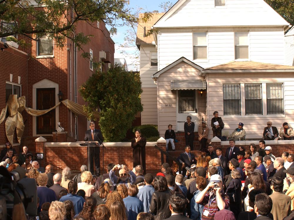 2003 LAHM Opening Day with Selma's House.JPG