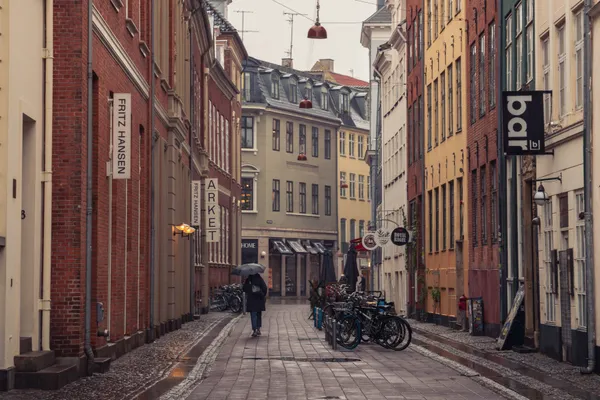 Rainy Stroll in Copenhagen thumbnail