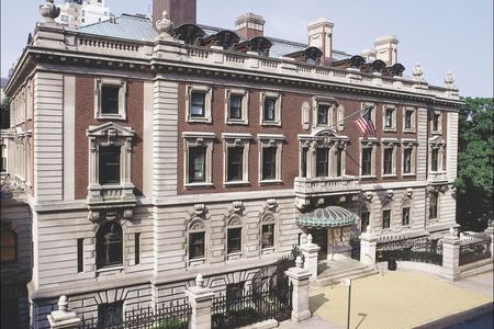 Andrew Carnegie built his mansion on the corner of Fifth Avenue and 91st Street, asking for the “most modest, plainest, and most roomy house in New York.” 