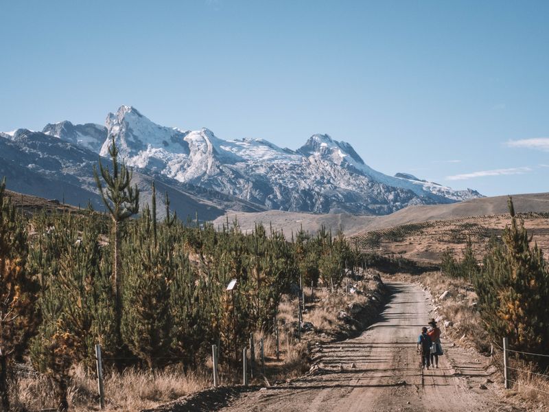 Walking to the mountains Smithsonian Photo Contest Smithsonian Magazine