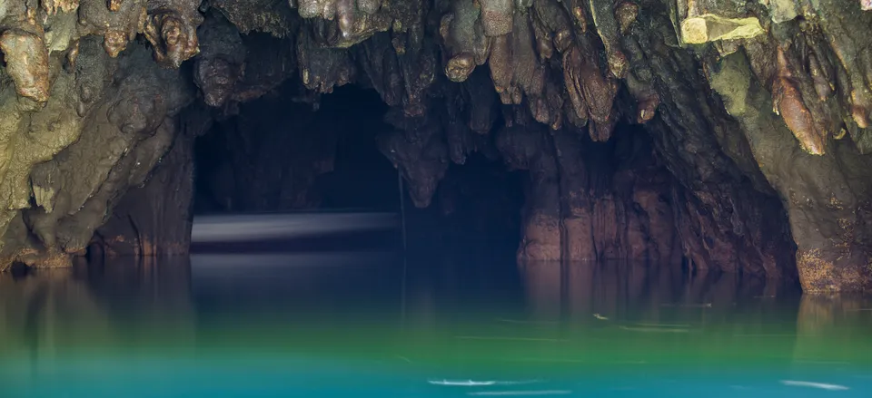  Waitomo Caves 