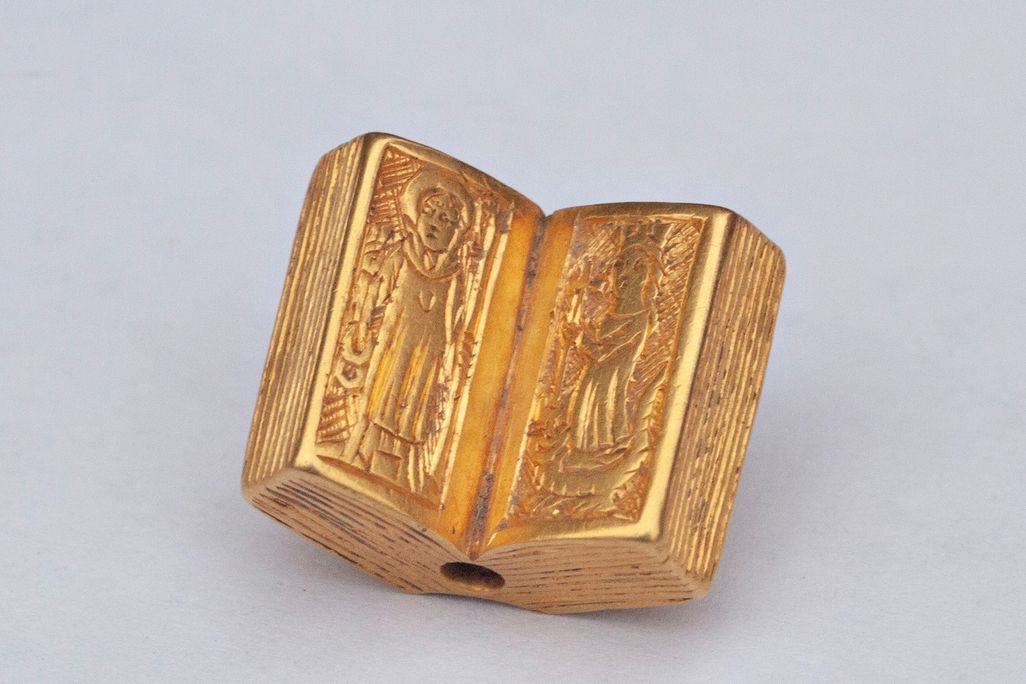 Gold Charm