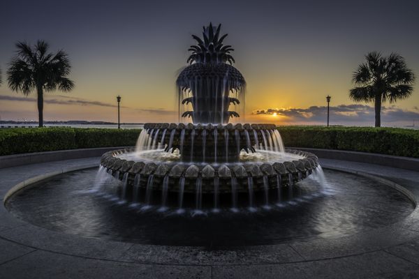 Pineapple Fountain Sunrise thumbnail