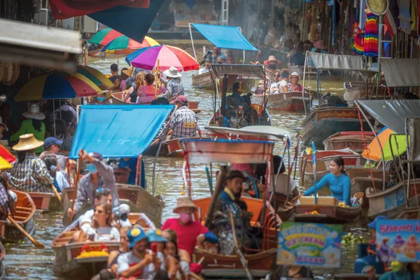 The Vibrant Chaos of Thailand's Floating Market thumbnail