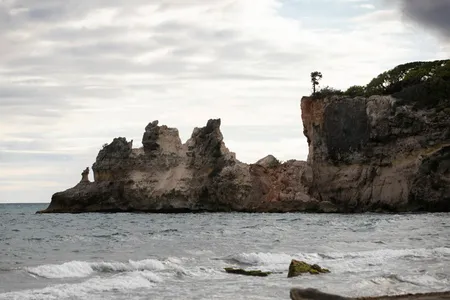 "Punta Ventana," or Window Point, once had naturally formed rock bridge that created a hole, but it collapsed during an earthquake this week.