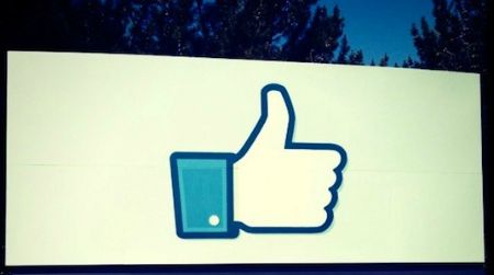 Researchers say a voting message campaign by Facebook sent an estimated 340,000 people to the polls in 2010.