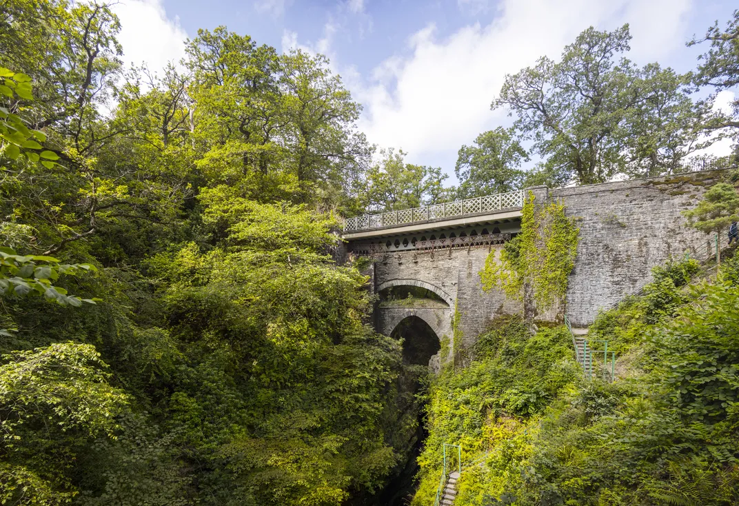 Devil's Bridge