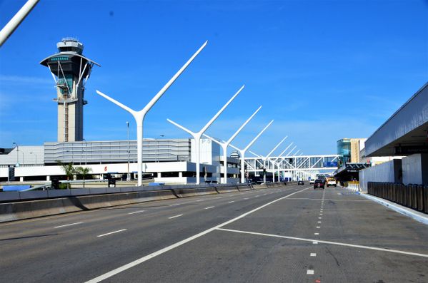Los Angeles International Airport (LAX) - Deserted thumbnail