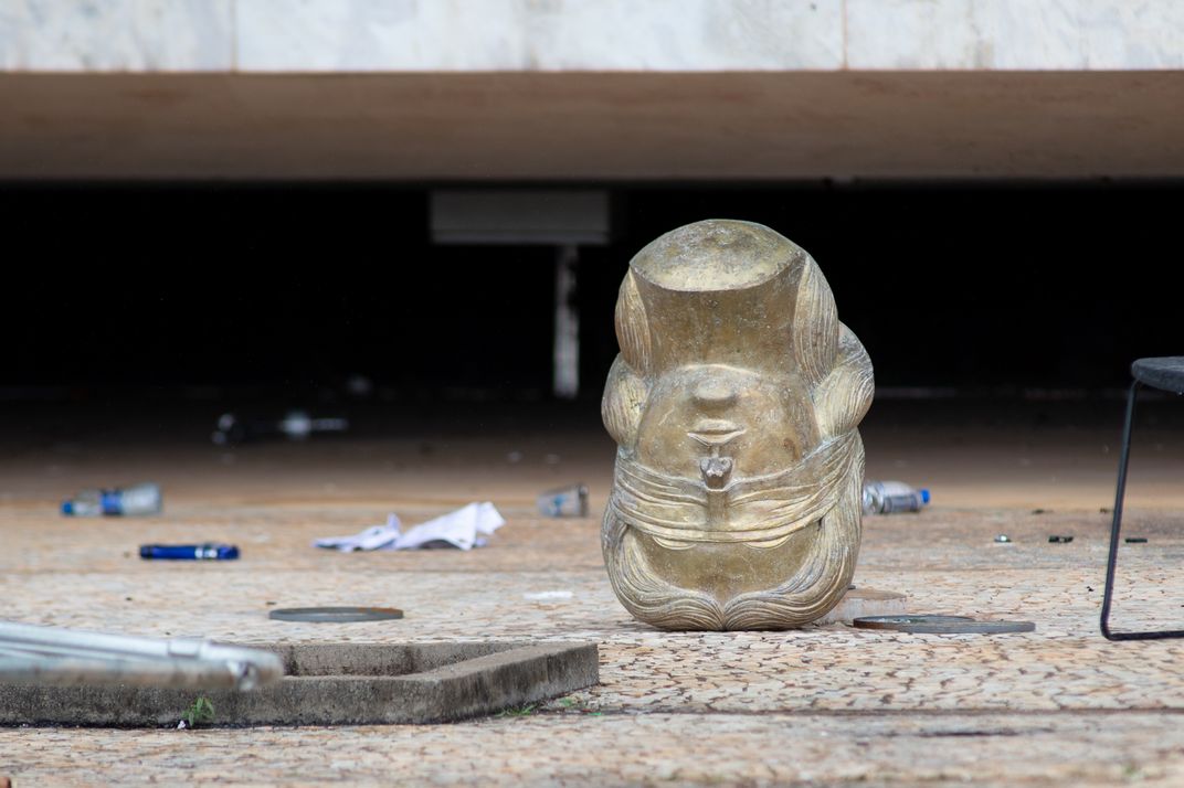 statue head brazil