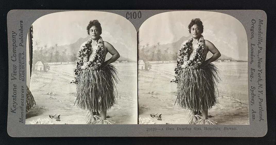 A hula dancer in 1922