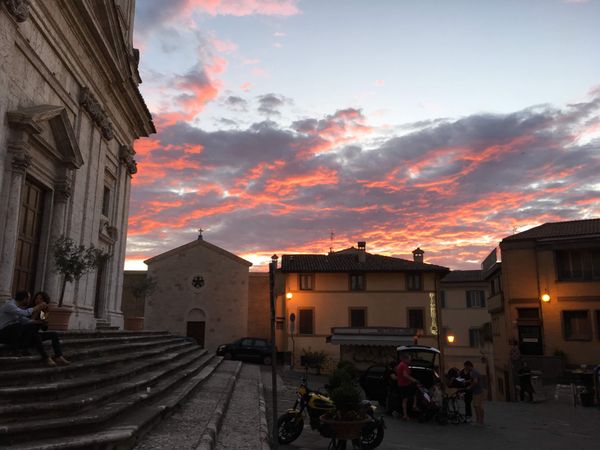 Evening in Spoleto thumbnail
