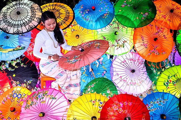 myanmar traditional umbrella thumbnail