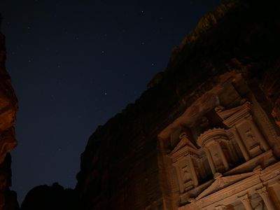 OCT018_B07_Petra.jpg
